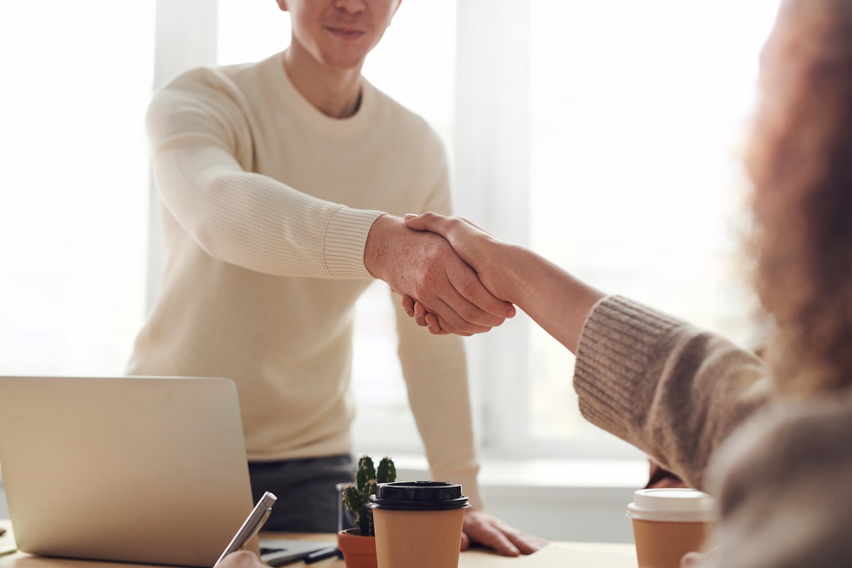 Quels sont les salaires moyens après un Master Formation Continue dans les filières du Management ?